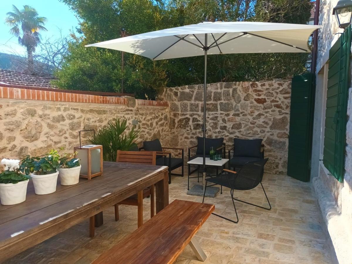 Revelin Hvar Holiday home *